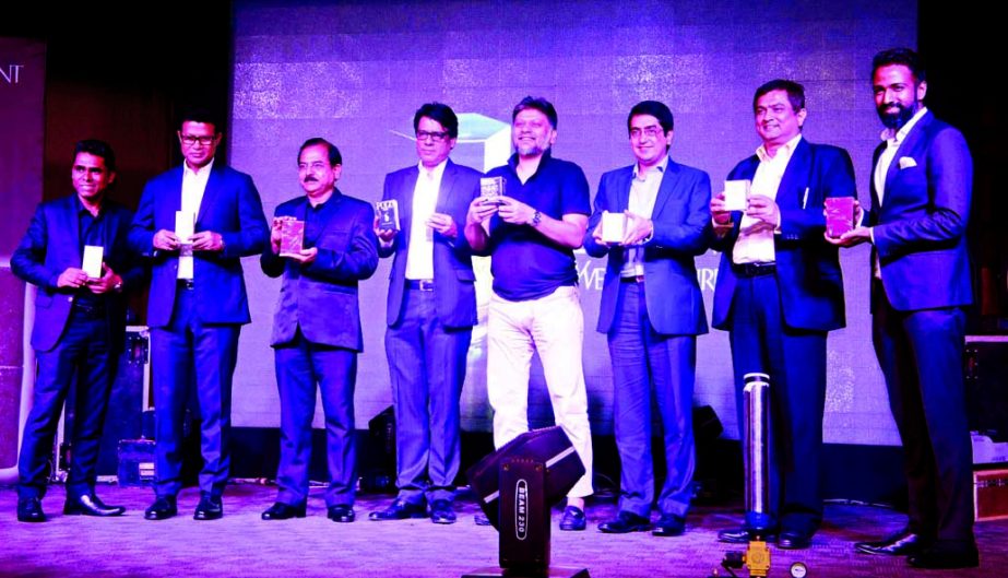 Bangla Perfumes Distributors Ltd introduces four new perfumes of Loreal Luxe's to the Bangladeshi customers. The company formally launcess the items at a city hotel on Monday. The new items are Giorgio Armani, Yves Saint Laurent, Ralph and Diesel. In th