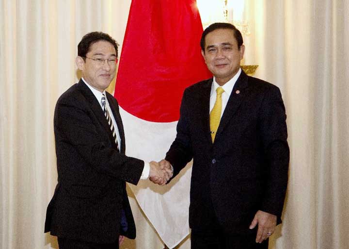 Thailand's Prime Minister Prayuth Chan-ocha, right, meets with Japan's Foreign Minister Fumio Kishida at Government House in Bangkok, Thailand on Monday.