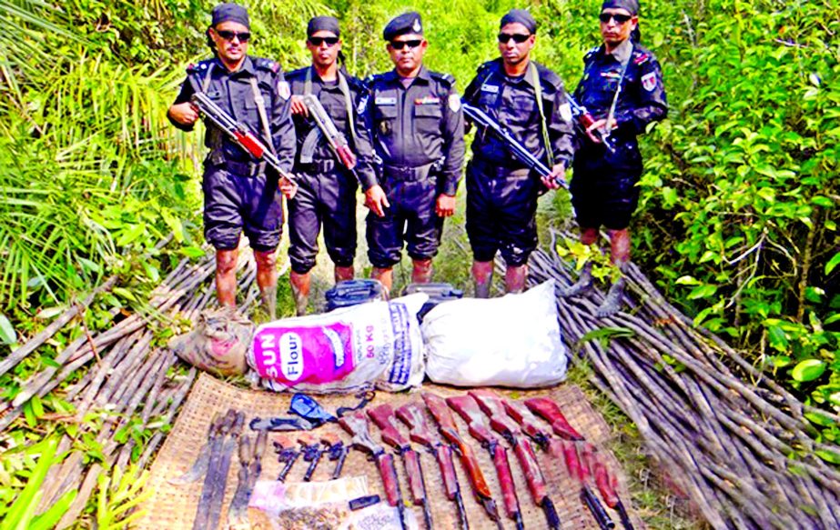 RAB-8 mobile team recovered some arms and explosives from East Sundarbans used by robbers on Friday.