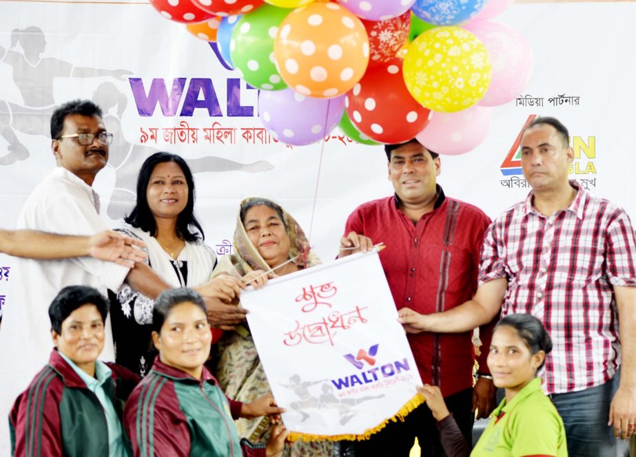 Noted sports organizer Farida Begum inaugurating the Walton 9th National Women's Kabaddi Competition by releasing the balloons as the chief guest at the Kabaddi Stadium on Saturday.