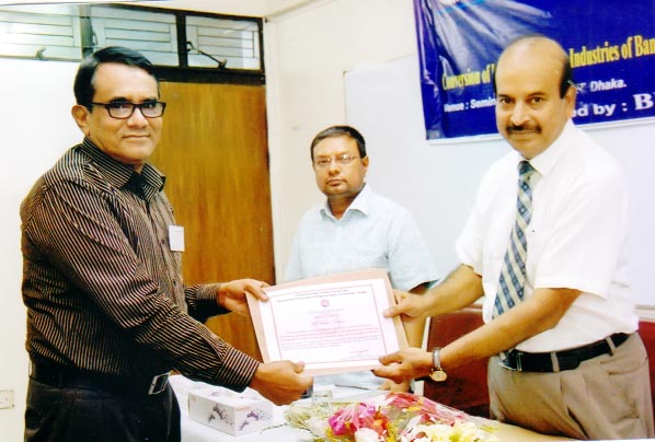 Prof. Dr. M. Kamal Uddin, Director, Institute of Appropriate Technology (IAT), BUET handing over certificates among the participants of a training workshop on 'Conversion of Light Engineering Industries of Bangladesh into Globalized Enterprises Through T