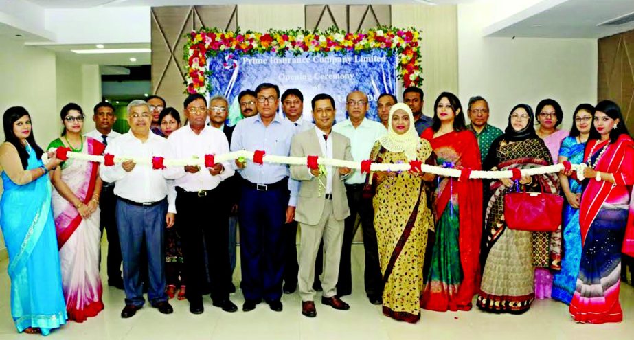 Md. Zakiullah Shahid, Chairman of Prime Insurance inaugurates central Development Unit (CDU) in the city recently. Monobroto Roy, Vice President of the company and Chief Executive Officer Mohammodi Khanam were present.