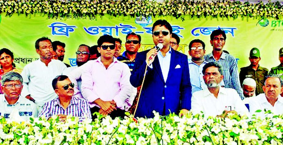 Dhaka South City Corporation Mayor Mohammad Sayeed Khokon speaking at the inauguration of free WiFi Zone at Lalbag Fort in the city on Thursday.