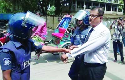 PATUAKHALI: Police arrested Adv Mujibur Rahman Toton, President, BNP, Patuakhali Sadar Upazila from Battala area during a protest rally yesterday.