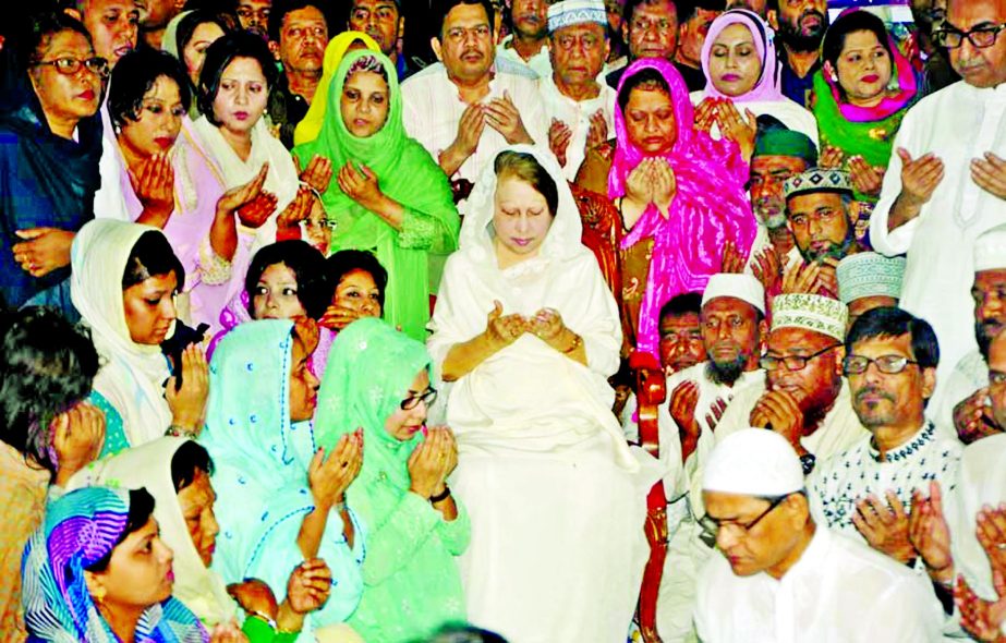 BNP Chairperson Begum Khaleda Zia along with party leaders and activists offering Munajat while she visited grave of her son Arafat Rahman Koko at Banani Graveyard in the city on Sunday. She also visited the Mazar of Shaheed President Ziaur Rahman on the