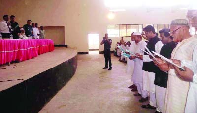 SREEBORDI (Sherpur):The oath -taking ceremony of the newly- elected UP members and chairmen was held at Sreebordi Upazila on Wednesday.