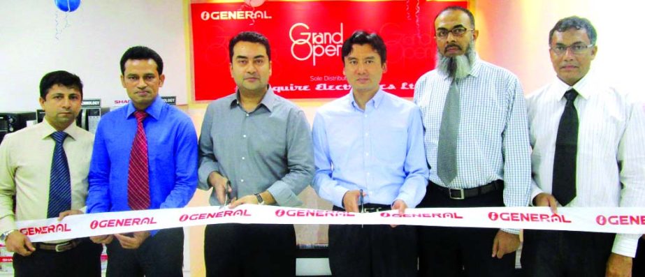Esquire Electronics Ltd the sole distributor of Japan's renowned electronics brands SHARP and GENERAL, recently inaugurates a new Show Room at Mirpur 11. Arifur Rahman, Managing Director of Esquire Electronics Ltd and Morishita Yoshihisa, Sales Manager o