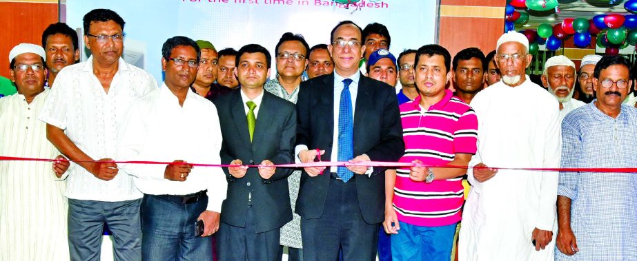 Dutch-Bangla Bank Limited (DBBL) opens its 156th Branch at Rajbari on Sunday. Like the other DBBL branch network, this branch will provide truly On-line Banking facilities including ATM services to the clients. Md. Sayedul Hasan, DMD of the Bank formally