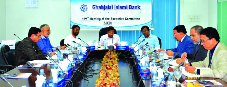 The 669th meeting of the Executive Committee (EC) of Shahjalal Islami Bank Limited held recently in the city. Chairman Akkas Uddin Mollah, Vice-Chairman of the EC Md. Sanaullah Shahid, Directors Mohammad Younus, Mr. Mohiuddin Ahmed, Managing Director Farm