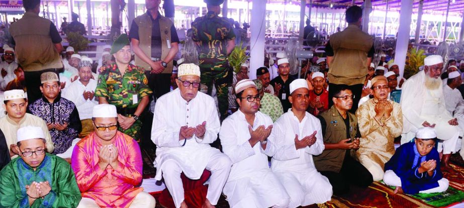 President Abdul Hamid along with people from all walks of life offering Munajat at Eid Jamaat at Jatiya Eidgah ground in the city on Thursday on the occasion of holy Eid-ul-Fitr.