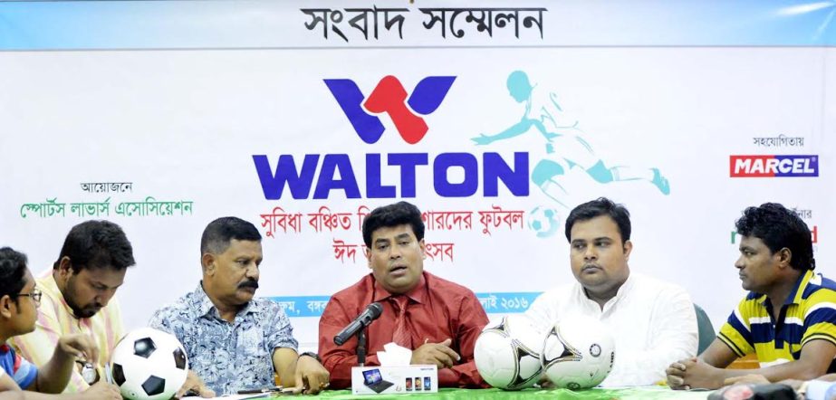 Additional Director of Walton FM Iqbal bin Anowar Dawn addressing a press conference at the BNS conference room on Sunday.