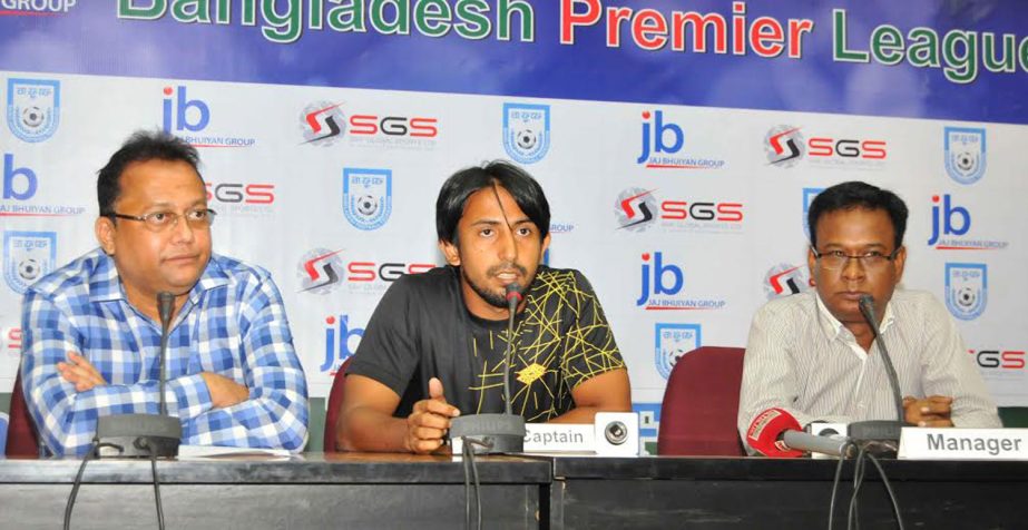 Captain of Chittagong Abahani Limited Mamunul Islam Mamun speaking at a press conference at the conference room of BFF House on Saturday.