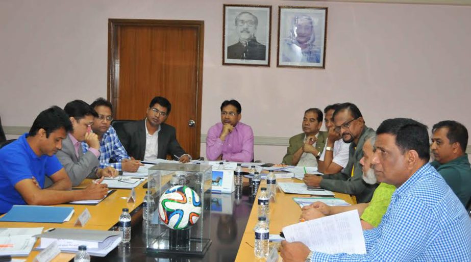 Senior Vice-President of Bangladesh Football Federation (BFF) and Chairman of the Professional Football League Committee of BFF Abdus Salam Murshedy presided over the meeting of the Professional Football League Committee at the BFF House on Sunday.