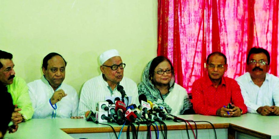 BNP Standing Committee member Nazrul Islam Khan speaking at a press conference on ' Prime Minister Sheikh Hasina's speech on national unity against extremism' at the party central office in the city's Nayapalton on Monday.