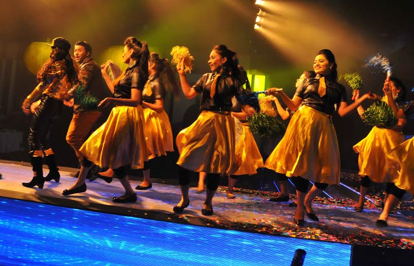 Artistes perform dance at the logo unveiling program of jb Bangladesh Premier League 2015-16 at the Pan Pacific Sonargaon hotel on Monday.