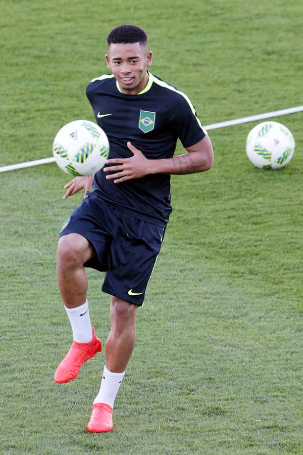 Brazil's Gabriel Jesus takes part in a Brazil Olympic soccer team training session in Brasilia, Brazil on Tuesday. Brazil hold its first match against South Africa on August 4.