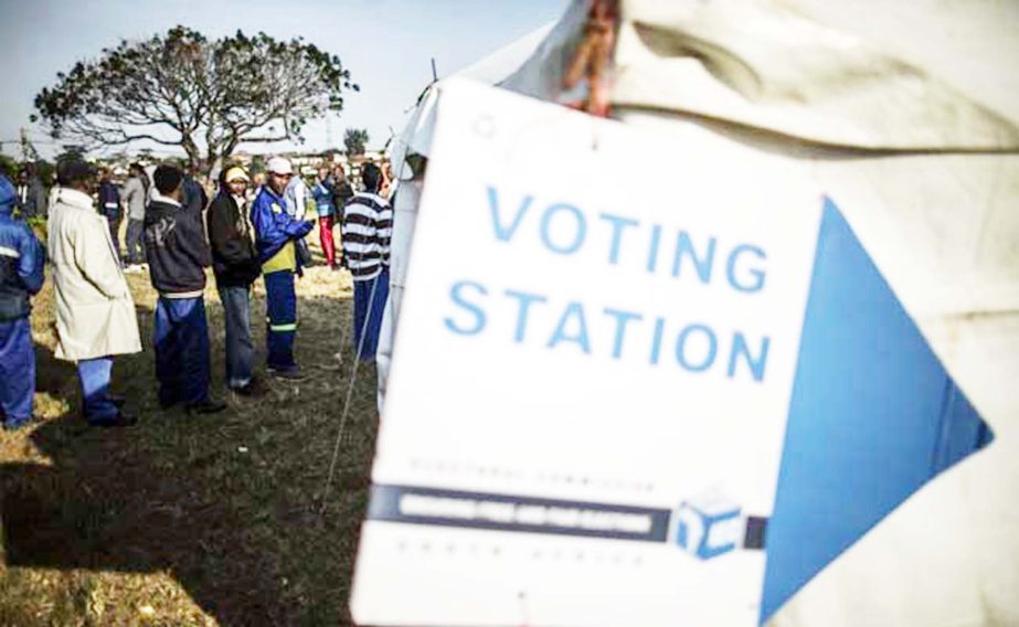 People casting votes in South African local elections.