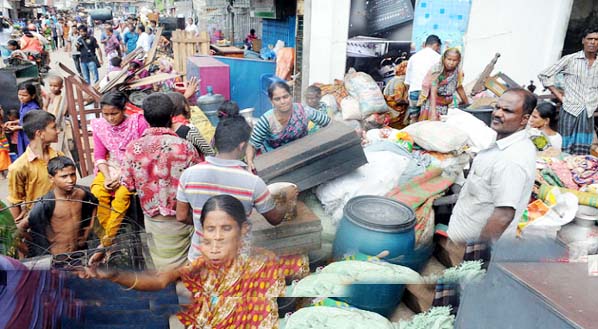 An eviction drive was launched at Ice Factory Road in the city under Kotwali thana in the city s on Sunday.
