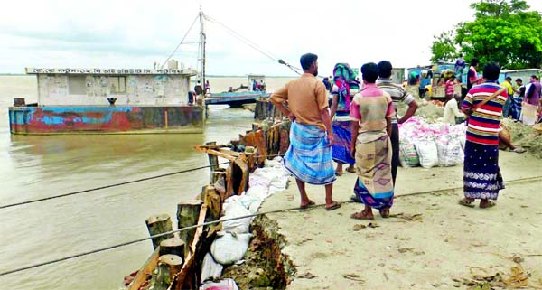 The ferry service on Paturia-Daulatdia remains suspended for the fourth consecutive day on Tuesday following damage of three landing stations at Daulatdia terminal in Rajbari.