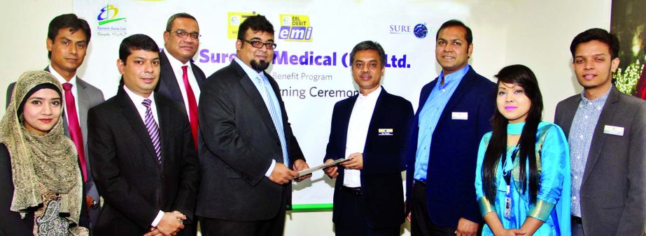 M. Nazeem A. Choudhury, Head of Consumer Banking of Eastern Bank Limited (EBL) and Dr. B. A. Sadiq, Managing Director of Surecell Medical [BD] Ltd, a specialized medical treatment centre exchanging documents after signing a Zero percent Installment Plan