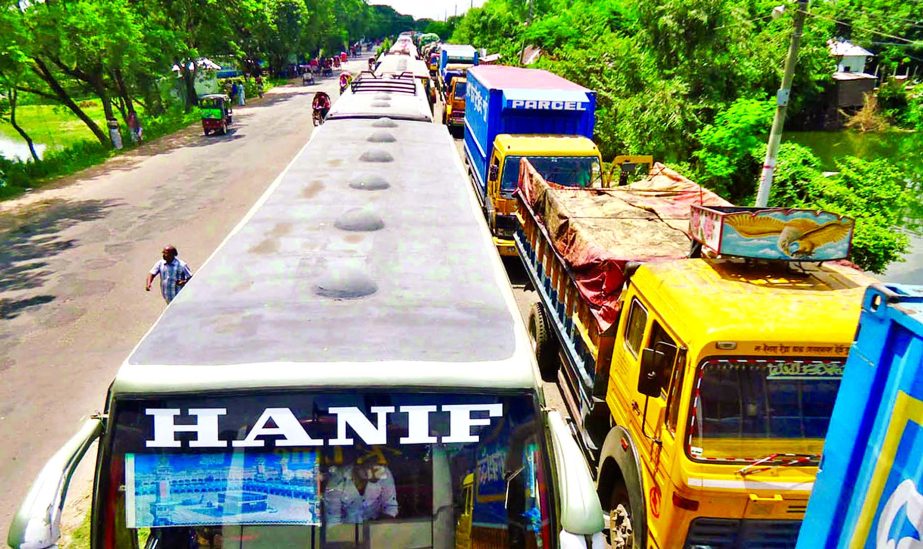 Thousands of people at Daulatdia of Rajbari remain stranded as three ferries out of four of Daulatdia-Paturia Ferry Ghat being stopped due to navigation problem creating severe traffic gridlock on Tuesday causing immense sufferings to commuters.