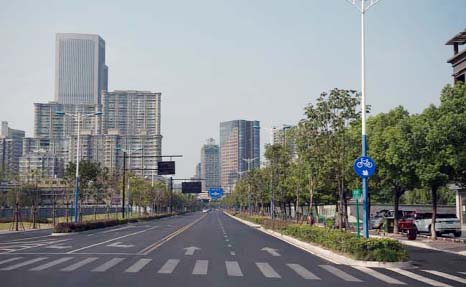 Hangzhou wore a deserted look as people left for holidays ahead of G20 summit.