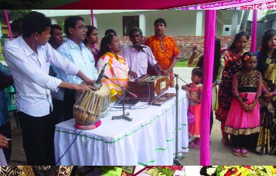 JHENAIDAH: A cultural function was organised by artistes of Bangladesh Udichi Shilpi Goshthi, Sailkupa Upazila Unit marking the fourth biennial conference of the organisation on Friday.