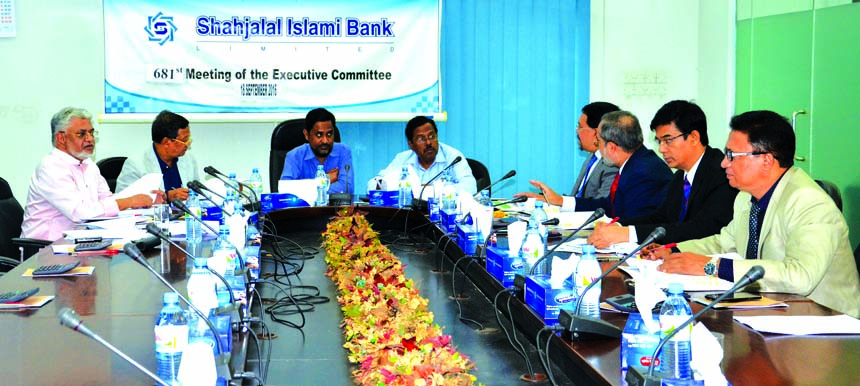 Md. Sanaullah Shahid, Chairman of the Executive Committee of Shahjalal Islami Bank Limited, presiding over the 681st EC meeting at its head office in the city recently. Vice-Chaiman of the Board of Directors Mohiuddin Ahmed, Directors Akkas Uddin Mollah,