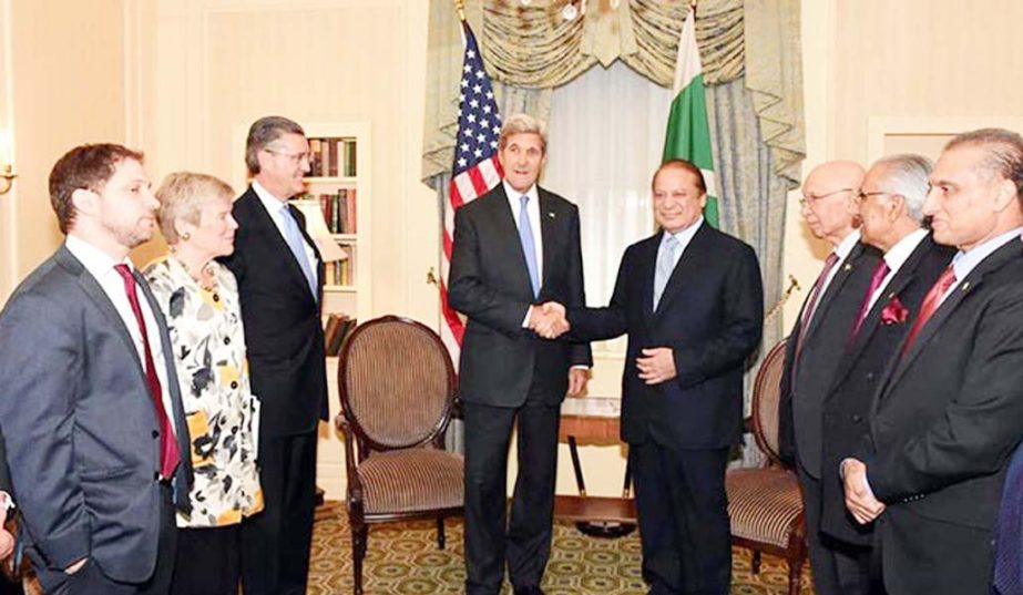 US Secretary of State John Kerry met Pakistan Prime Minister Nawaz Sharif on the sidelines of the 71st session of the UN General Assembly.