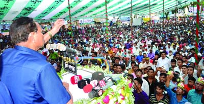 SYLHET: Former President and Chairman of Jatiya Party Hussain Muhammed Ershad MP addressing Sylhet Divisional Jatiya Party conference at Sylhet Registry Office premises on Saturday.