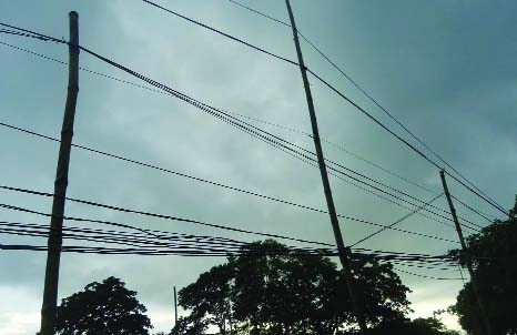 JHENAIDAH: Risky bamboo poles have been used by West Zone Power Distribution Company Limited (WZPDCL) from electricity connection at Kastosagora village in Jhenaidah Sadar Upazila . This picture was taken yesterday.