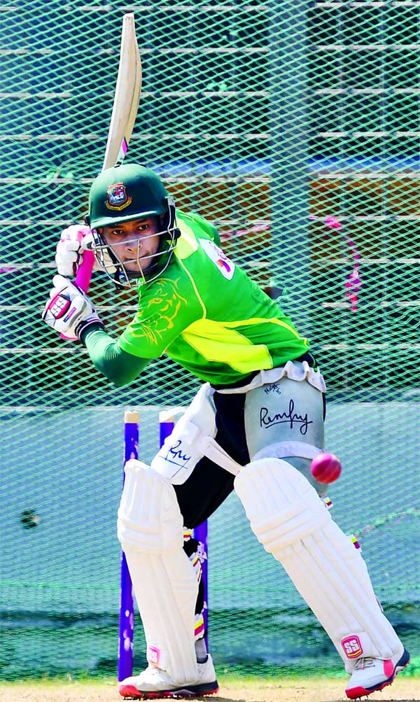 Mushfiqur Rahim watches the ball closely in a net session in Chittagong on Wednesday.