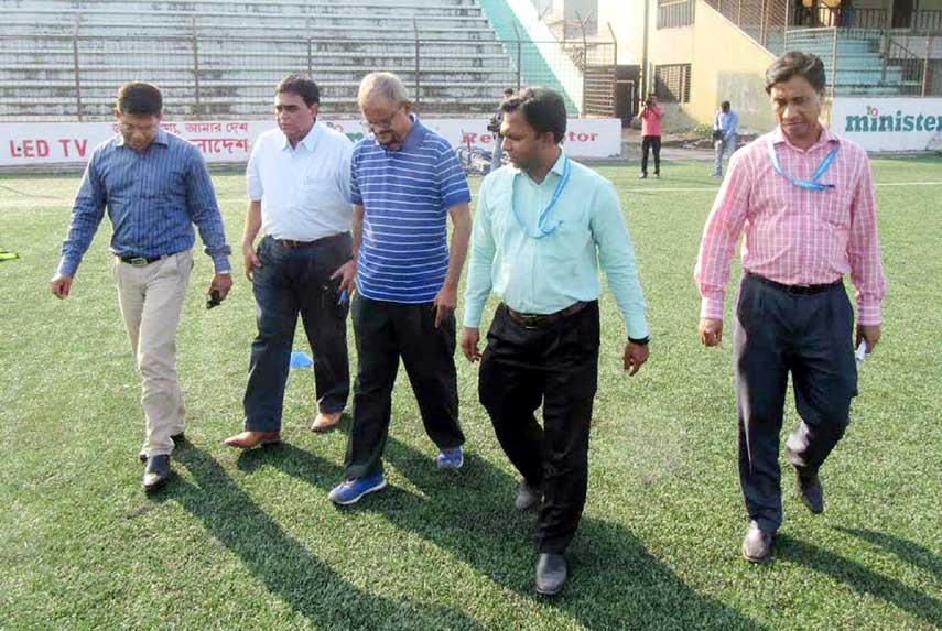 FIFA consultant Deepak Khnolkar and the members of BFF Grounds Committee visit Bir Sreshtho Shaheed Sepoy Mohammad Mostafa Kamal Stadium in Kamalapur on Sunday.