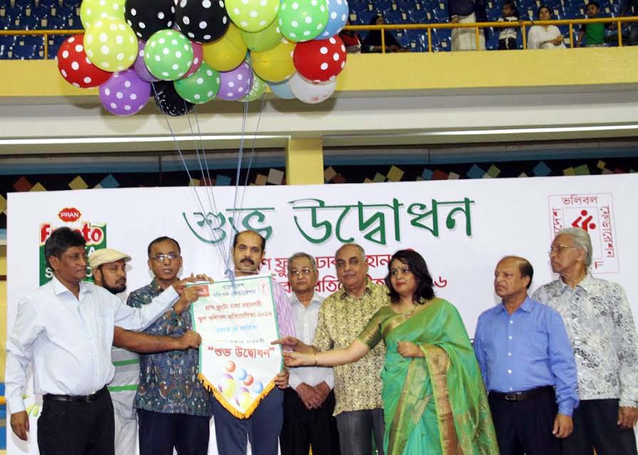 Opening ceremony of Pran Frooto Metropolis School Volleyball tournament at the Shaheed Suhrawardy Indoor Stadium in Mirpur on Monday.