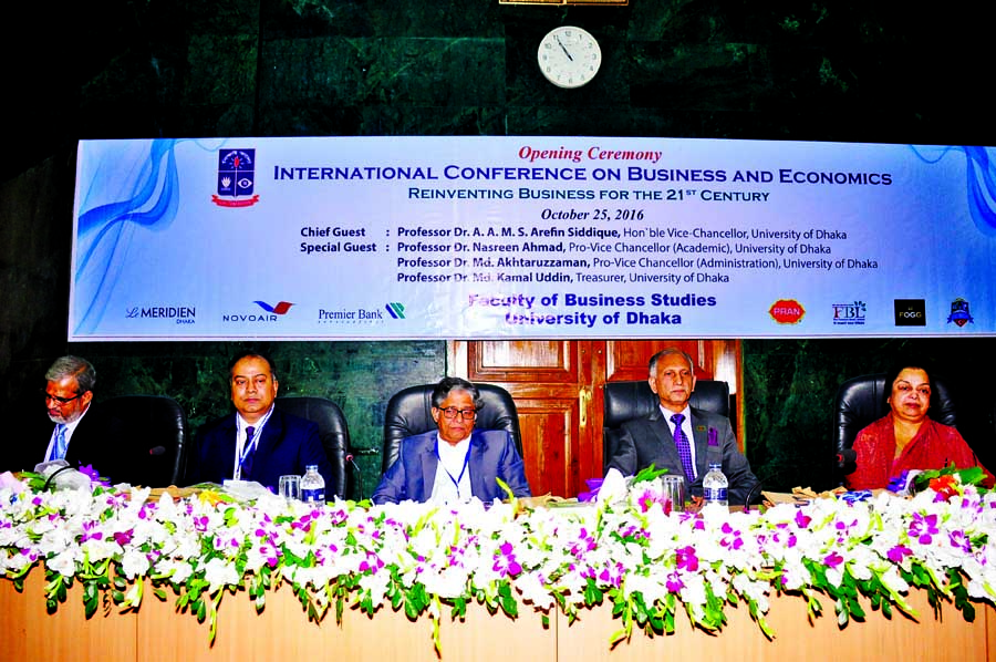 Dhaka University Vice-Chancellor Prof Dr AAMS Arefin Siddique along with other distinguished guests at the launching ceremony of the International Conference on Business and Economics organised by Faculty of Business Studies of DU at the Nabab Nawab Ali C