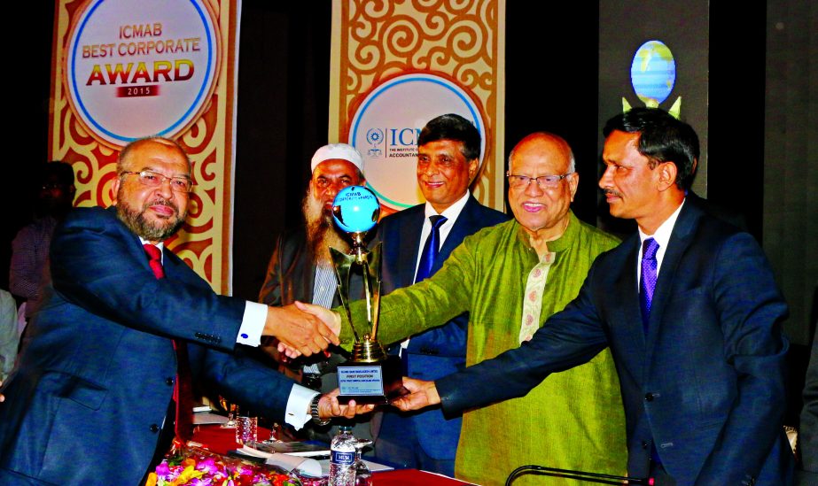 Mohammad Abdul Mannan, Managing Director and CEO of Islami Bank Bangladesh Limited (IBBL), received the 'ICMAB Best Corporate Awards-2015' in the best corporate in banking sector at from Finance Minister Abul Maal Abdul Muhith, MP, in a ceremony in the