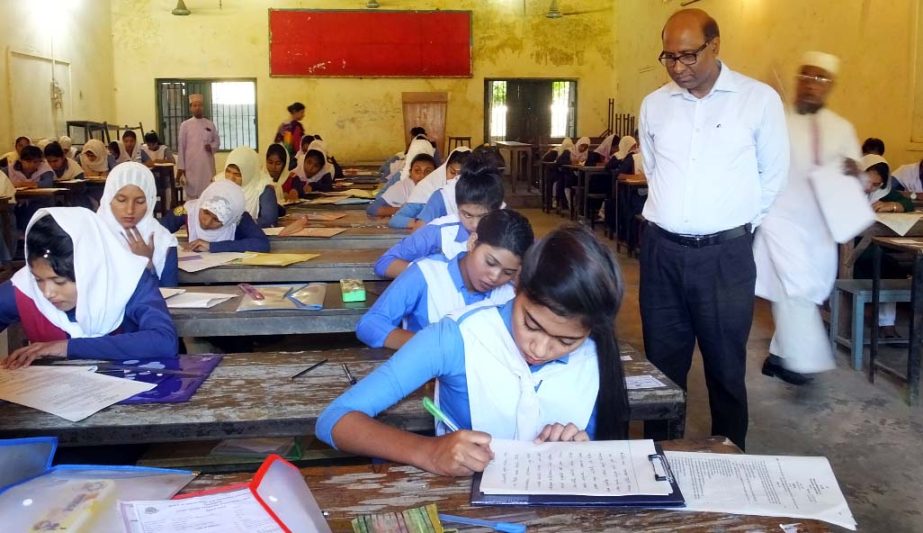 Md Ali Hossain, DC, Chittagong visiting a JSC examination center at Government Boys' High School premises on Tuesday.