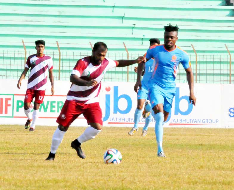 A scene from the JB Bangladesh Premier League football match between Dhaka Abahani Limited and Team BJMC at Mymensingh Stadium on Sunday,