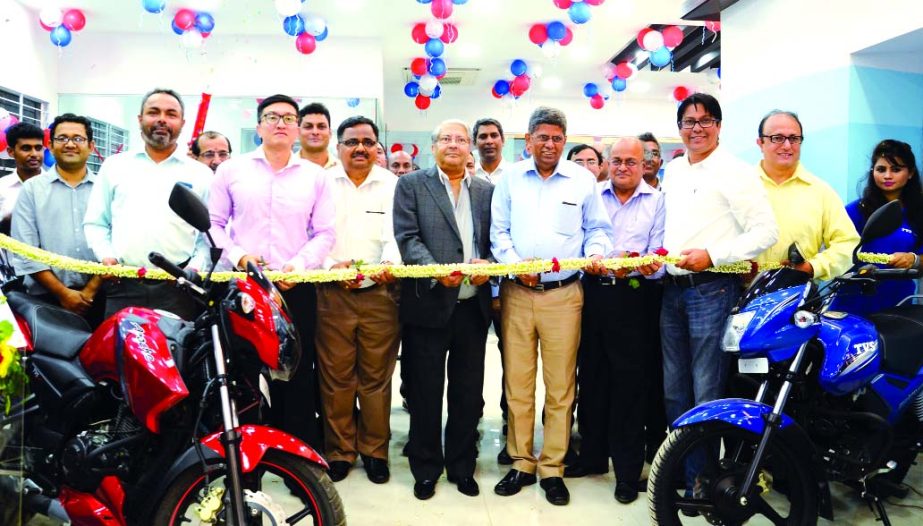 Akhtar Hussain, Vice Chairman of three wheeler brand TVS has inaugurated a new showroom in the city's New Eskaton area recently. T J Ekram Hussain, Managing Director of the company was also present among others.