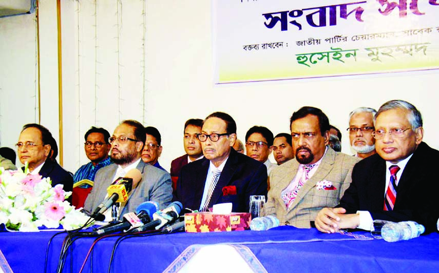 Jatiya Party Chairman Husein Muhammad Ershad speaking at a press conference organised by the party at Emanuels Convention Center in the city on Saturday.
