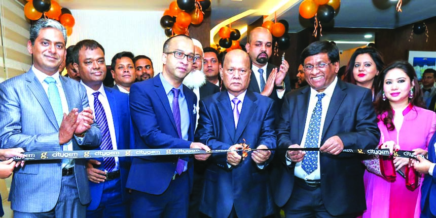 City Bank recently opened a new Citygem Center in Banani area in the city. The Center was inaugurated by the bank's Director Deen Mohammad. Also present at the occasion were the bank's Managing Director and CEO, Sohail R. K. Hussain, Additional Managing