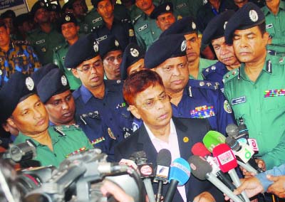 BARISAL: Inspector General of Police (IGP) A K M Shahidul Hoque made a sudden visit to Barisal Kotwali Police Station on Sunday.