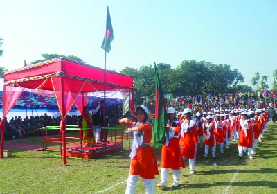 SYLHET: Sylhet District Administration arranged a display to mark the 45th Victory Day on Friday.