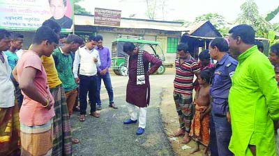 NANDAIL(Mymensingh): Anwarul Abedin Khan Tuhin MP visiting renovation work of Kalibari to Bakchanda Road of Jahangirpur Union in Nandail Upazila recently.