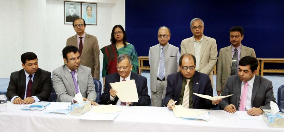 Prof Abdul Mannan, Chairman, UGC speaks at an agreement signing ceremony between UGC and eight other varsities at UGC Auditorium on Thursday.