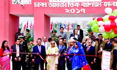 Prime Minister Sheikh Hasina inaugurating the 22nd Dhaka International Trade Fair, 2017 (DITF) at Trade Fair ground cutting ribons on Sunday. BSS photov