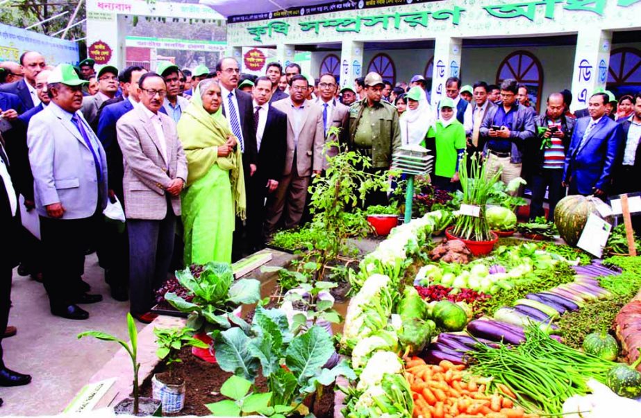 Agriculture Minister Begum Matia Chowdhury visits around the Vegetables Fair organised by Bangladesh Agriculture Extension Directorate in the city's Khamarbari on Thursday.