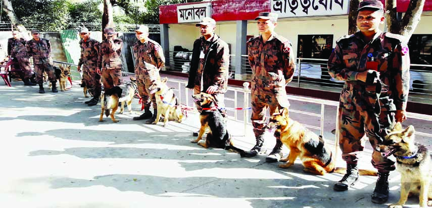 A delegation of Border Guard Bangladesh (BGB) bought 18 trained dogs from India after completing Dog Squad Training at Takerpur BSF Training Center of Madhya Prodesh, India. The dogs were brought through Benapole Checkpost on Saturday.