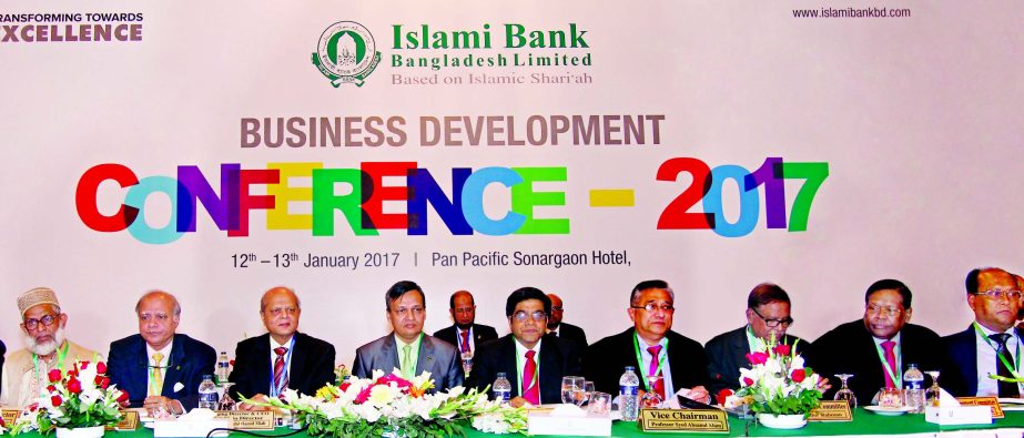 Arastoo Khan, Chairman of Islami Bank Bangladesh Limited presided over the Annual Business Development Conference at a city hotel on Thursday. Professor Syed Ahsanul Alam Parvez, Vice Chairman, Major General (Retd) Engineer Abdul Matin, EC Chairman, Dr Md