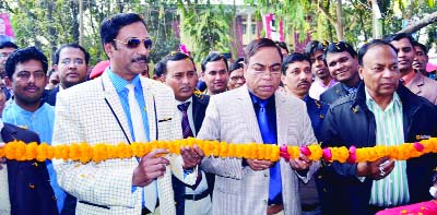 RANGPUR Kazi Hasan Ahmed, Divisional Commissioner, Rangpur inaugurating a 3-day day-long Digital Innovation Fair at Public Library ground organised by District Administration as Chief Guest on Friday.